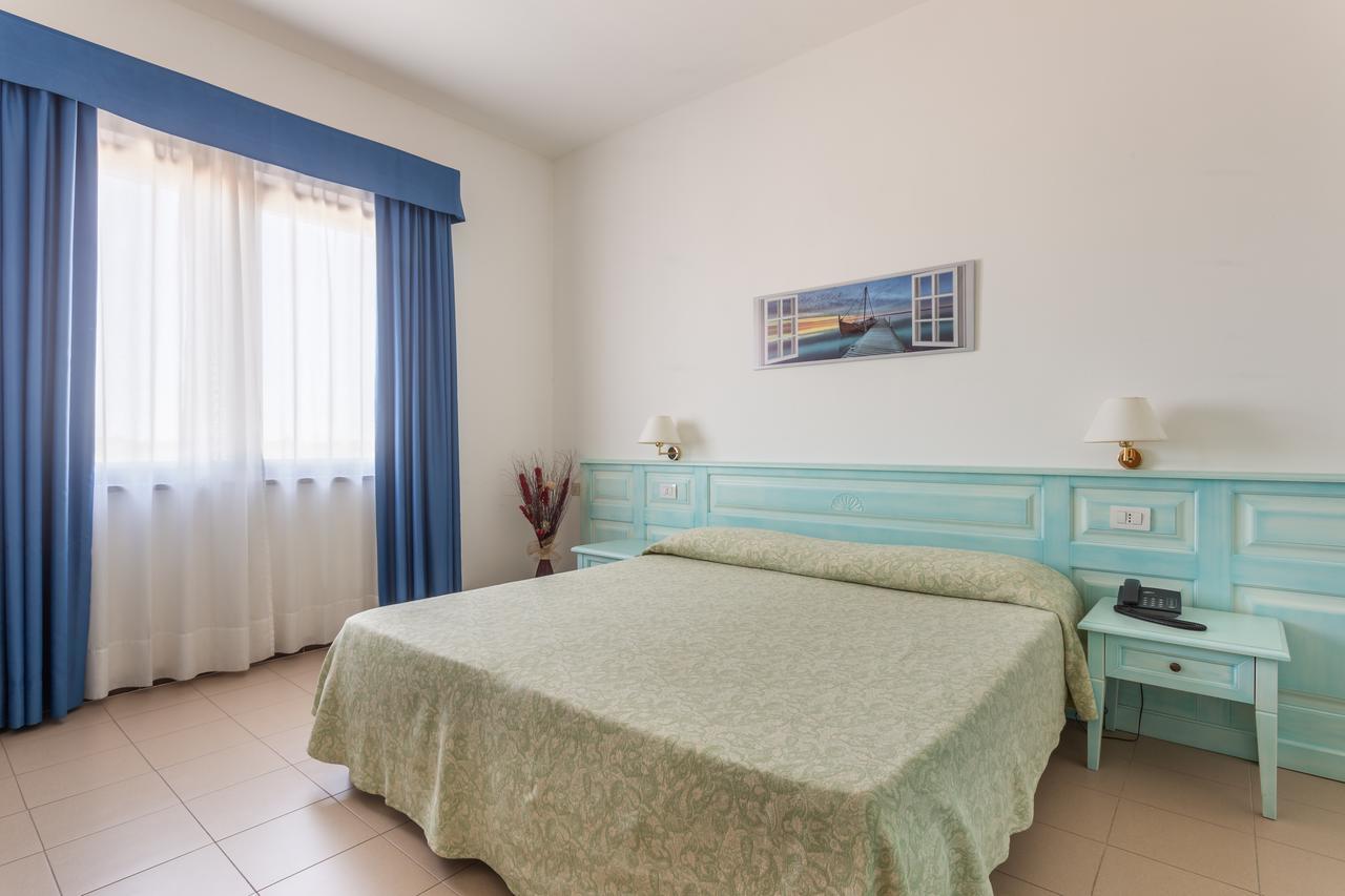 Rodia Inn Οριστάνο Εξωτερικό φωτογραφία
